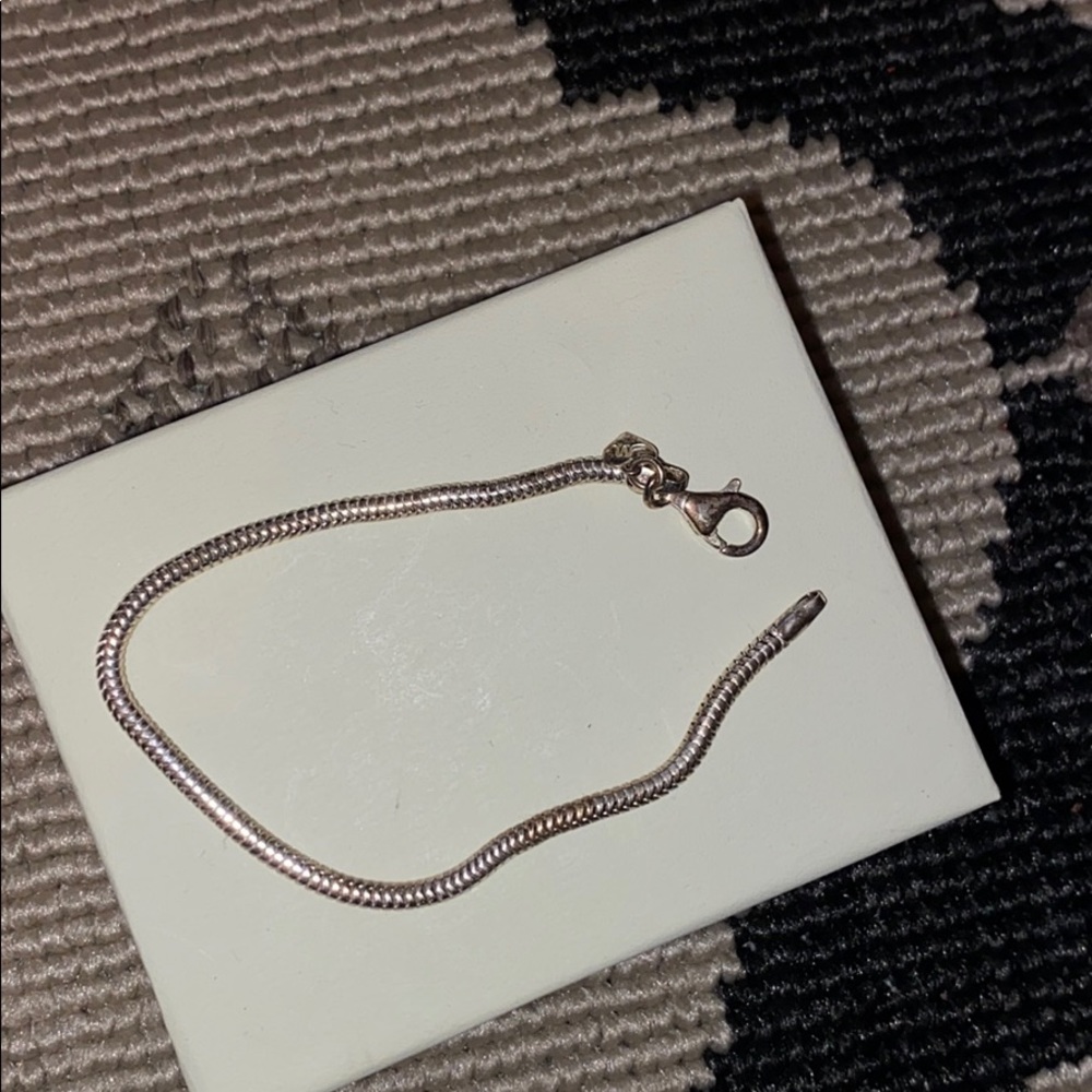 Charmed Memories bracelet chain